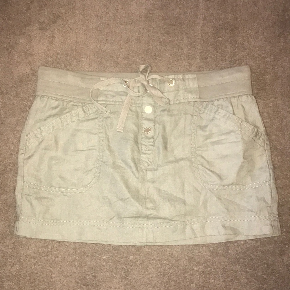 Never Worn G by Guess linen blend skirt